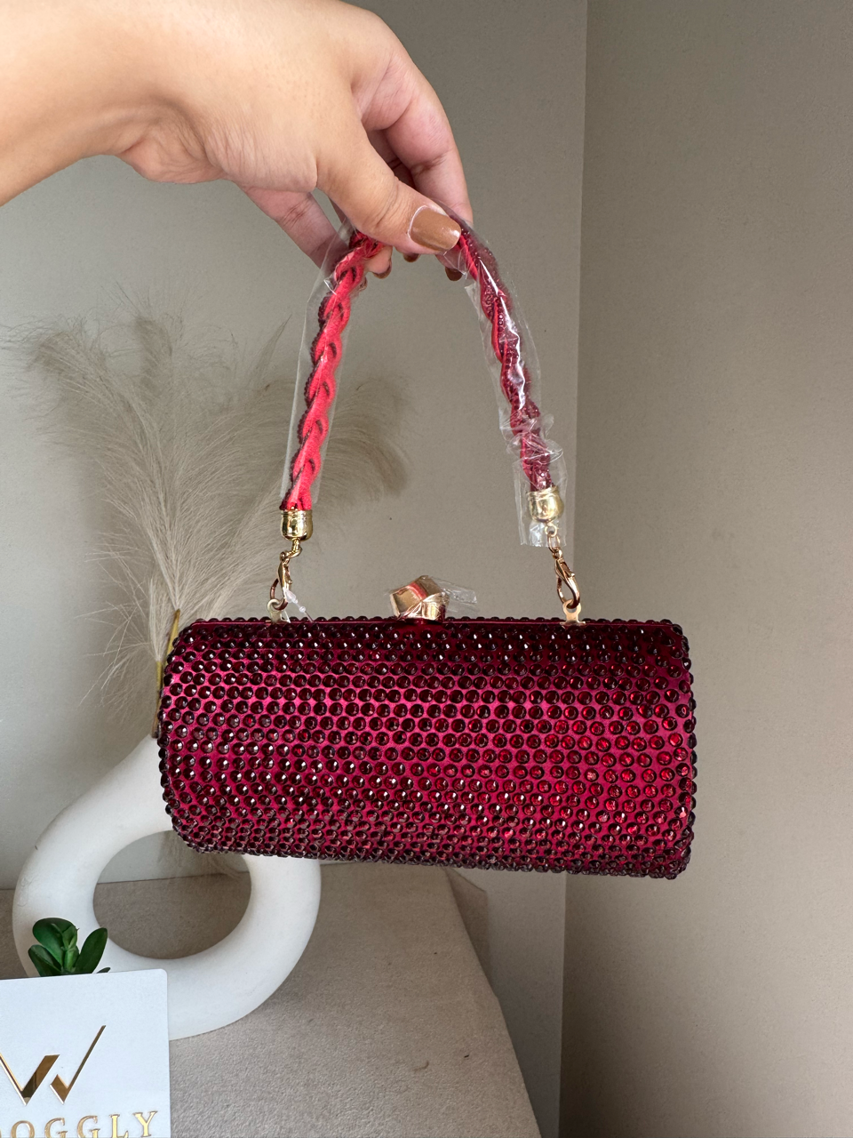 Royale Spark Clutch - Red