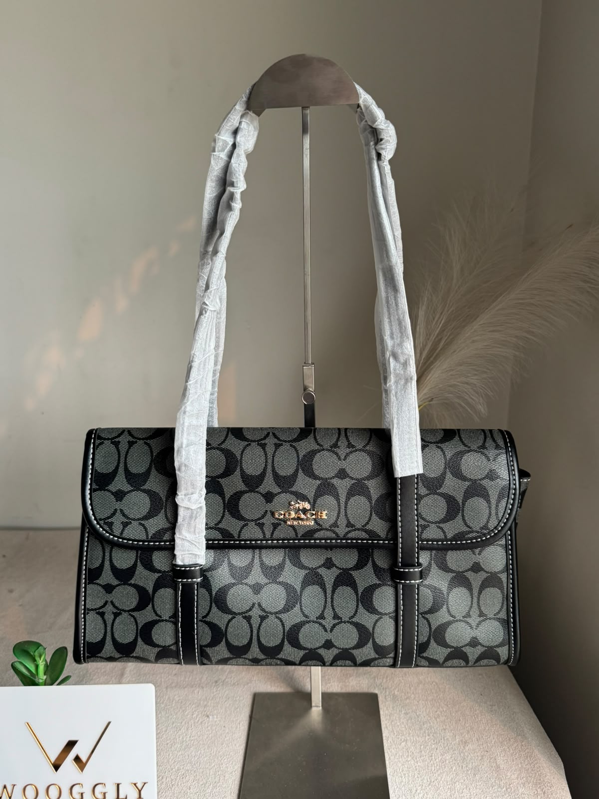 High Quality Coach Shoulder Bag - Black & Grey