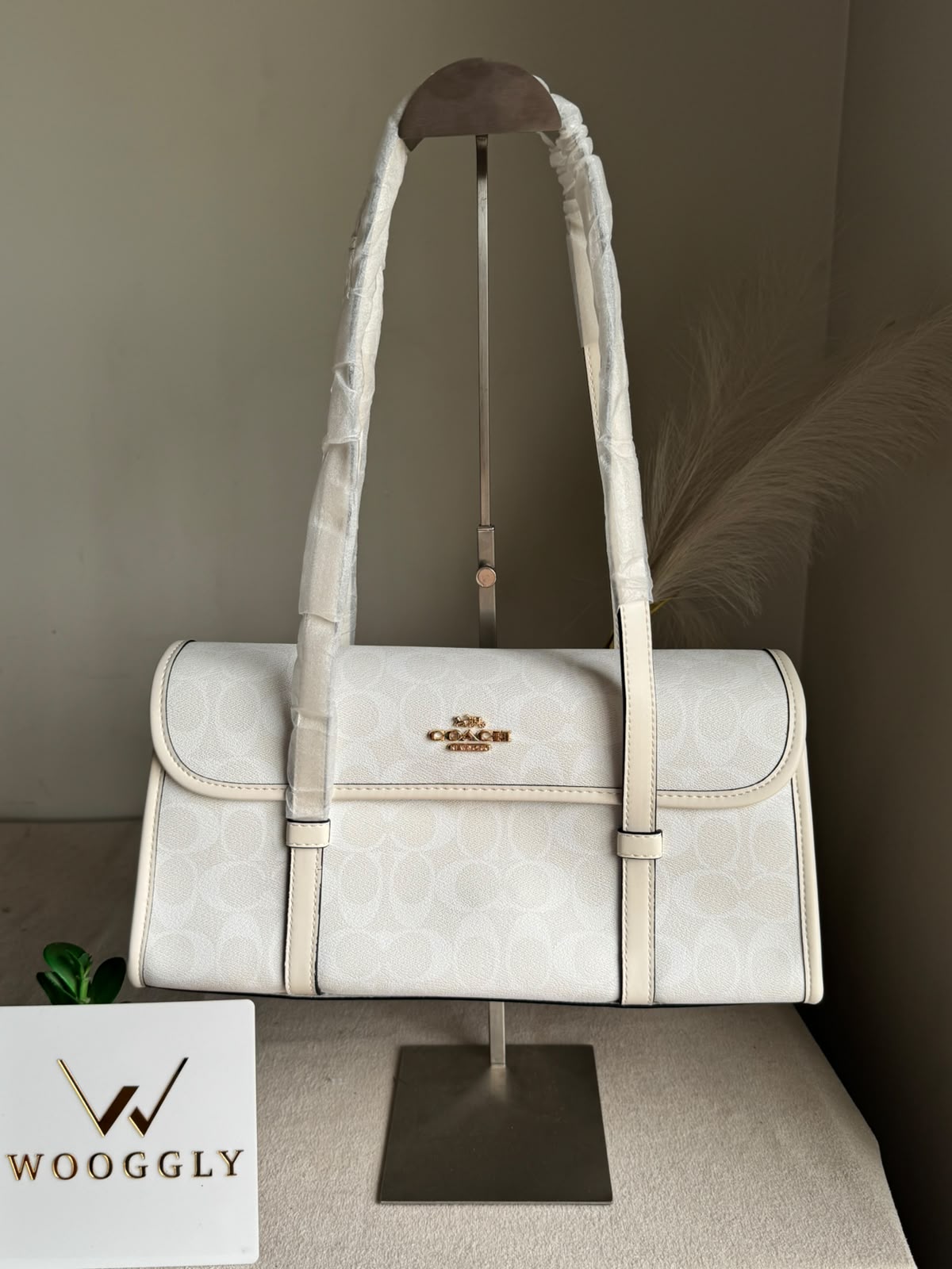 High Quality Coach Shoulder Bag - White & Off White