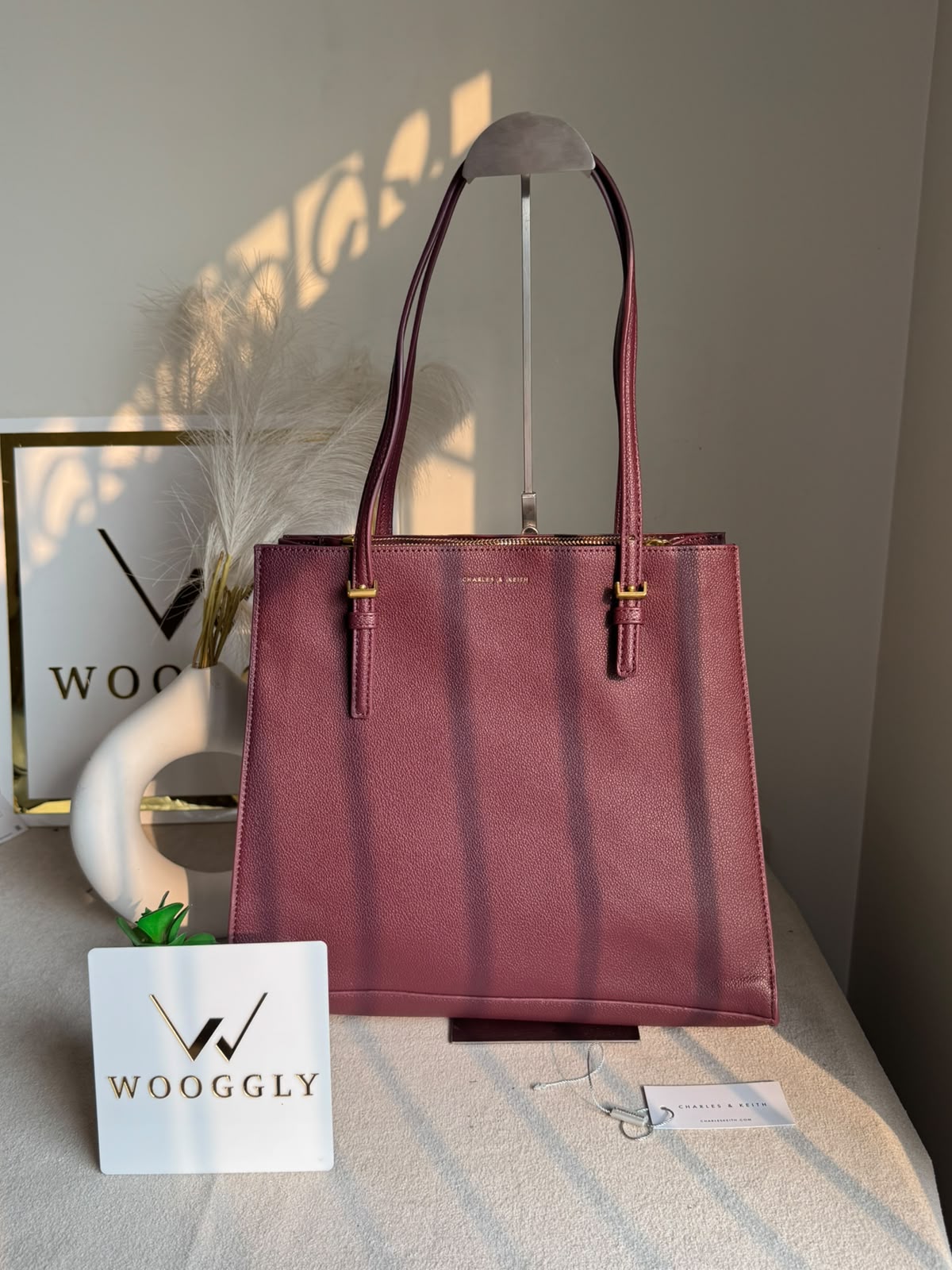 Everyday Essential Charles & Keith Tote Bag - Maroon