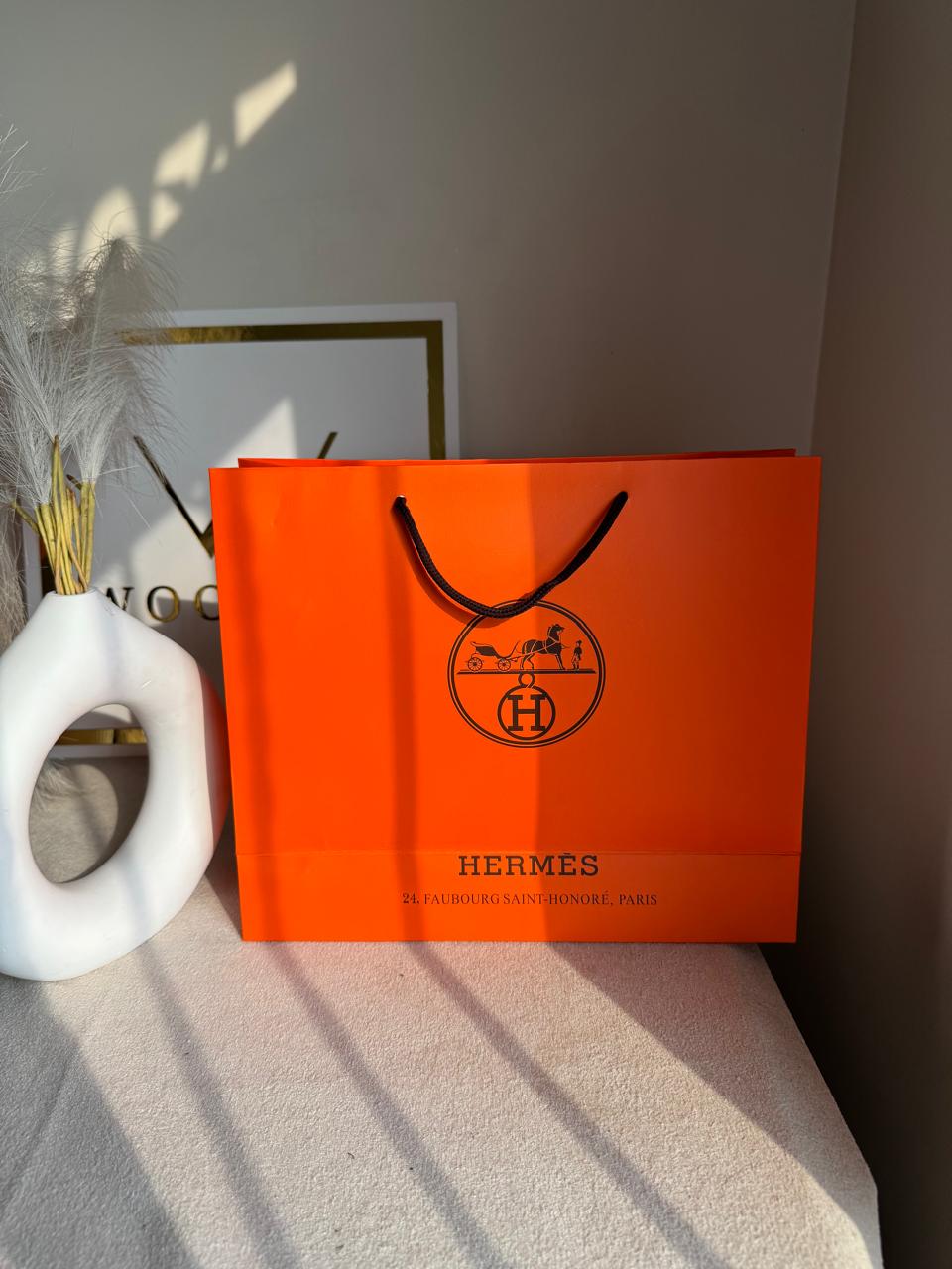 Gift Bag - Hermes(High Quality) - Medium (MUST ADD ON BOX/CARTON PACKING)