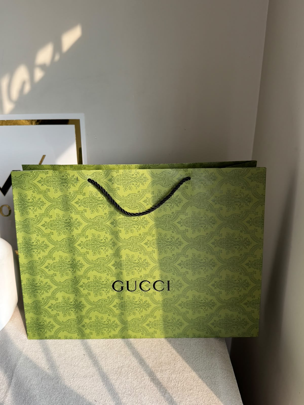 Gift Bag - Gucci (High Quality) - Large (MUST ADD ON BOX/CARTON PACKING)
