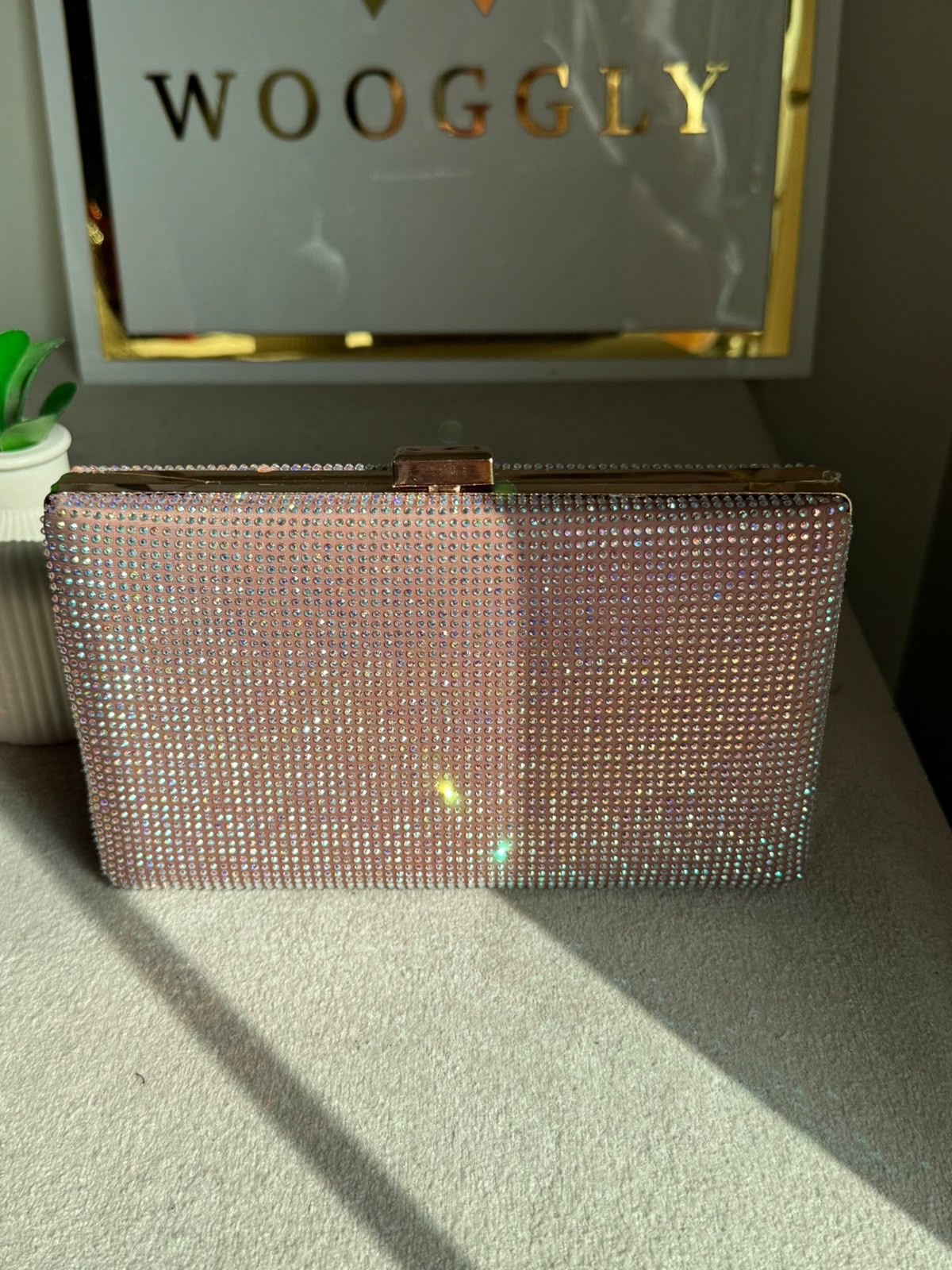 Luxe Shimmer Clutch - Pink
