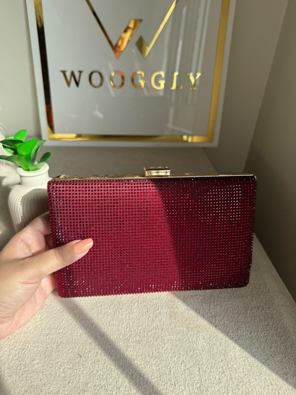 Luxe Shimmer Clutch - Maroon