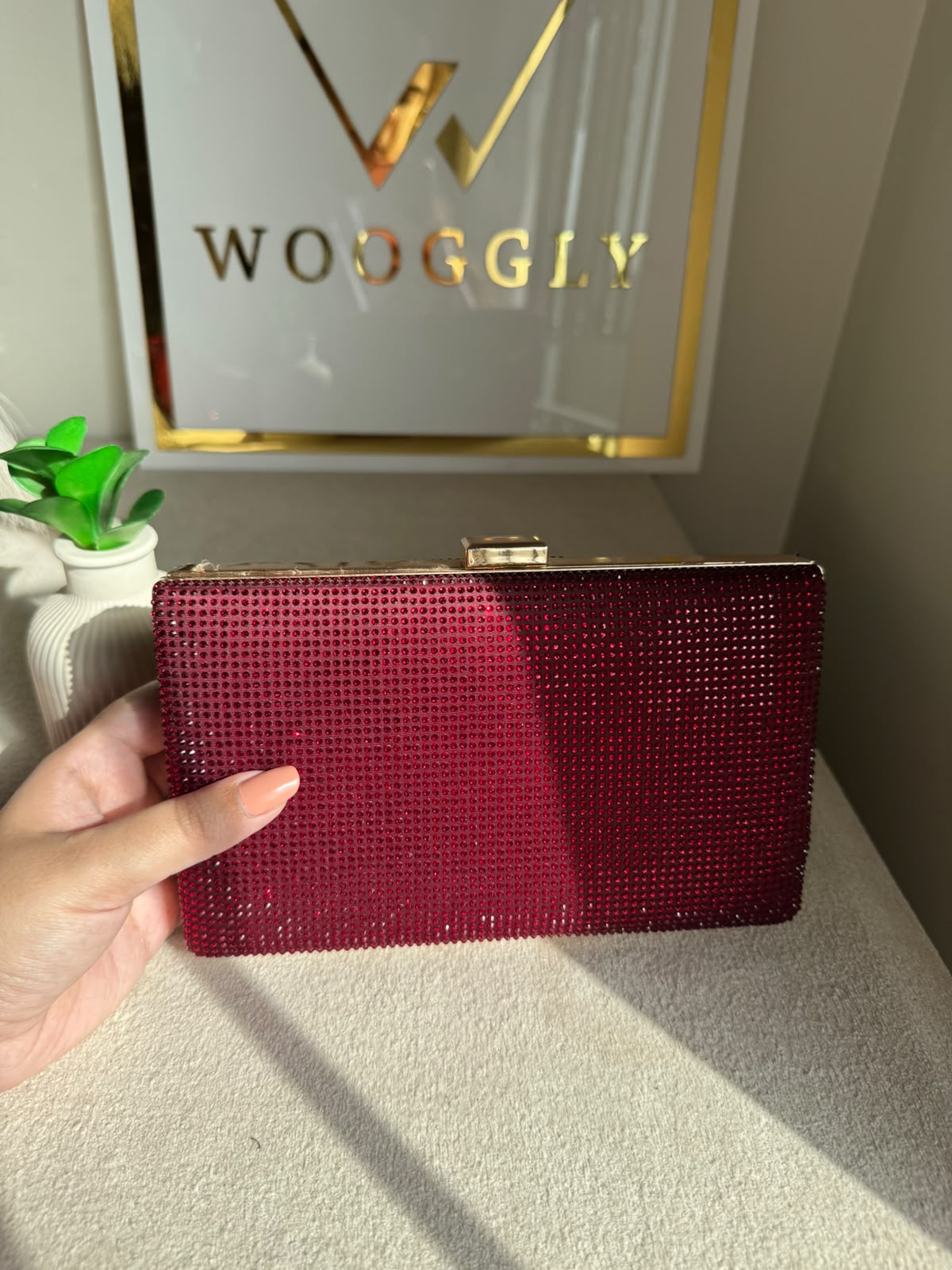 Luxe Shimmer Clutch - Maroon