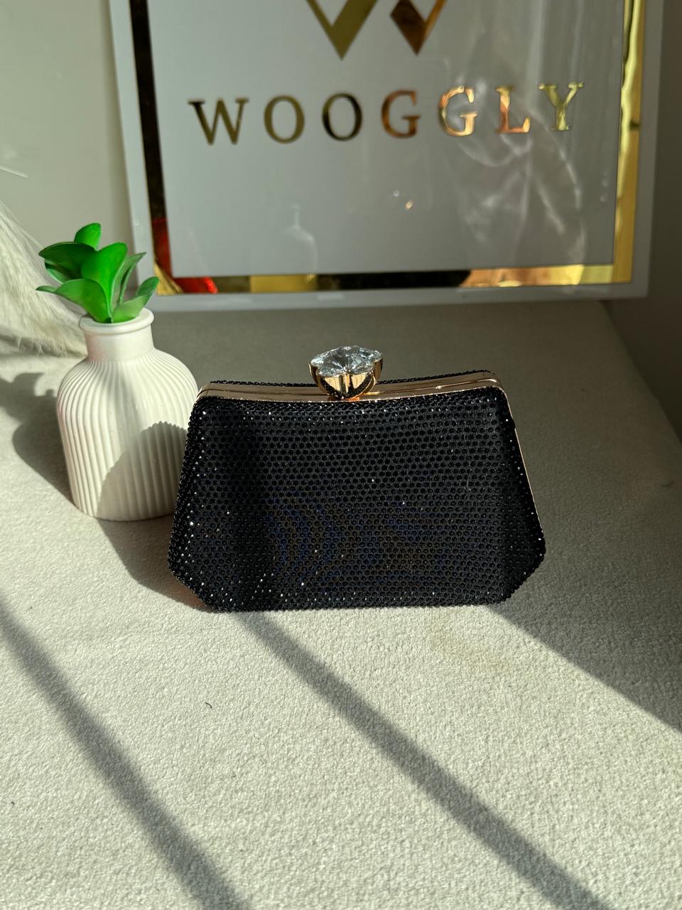 Soirée Shimmer Clutch - Black