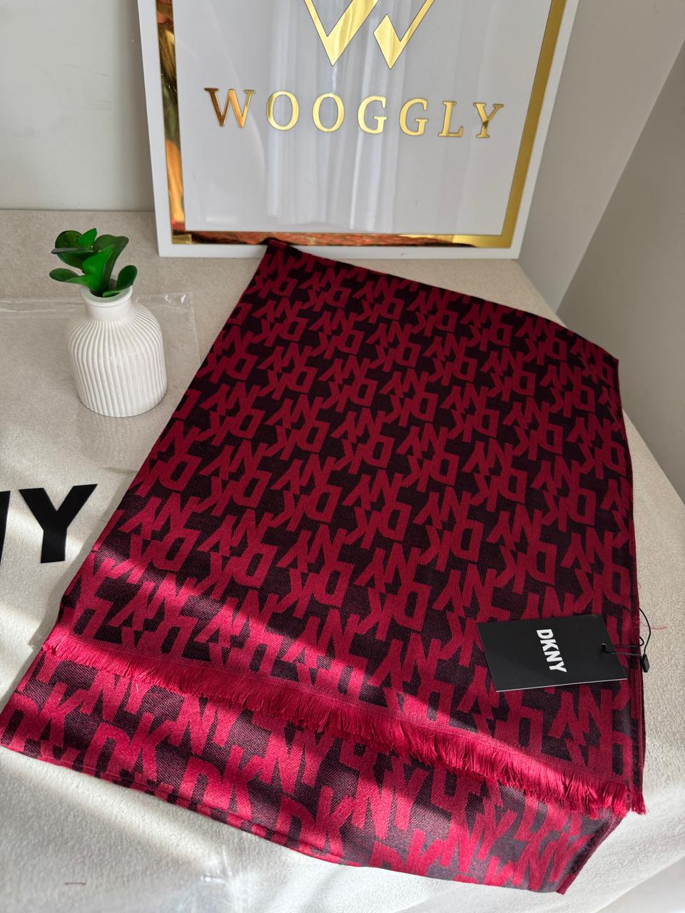 ALL SEASON DKNY Stoller - Black & Red