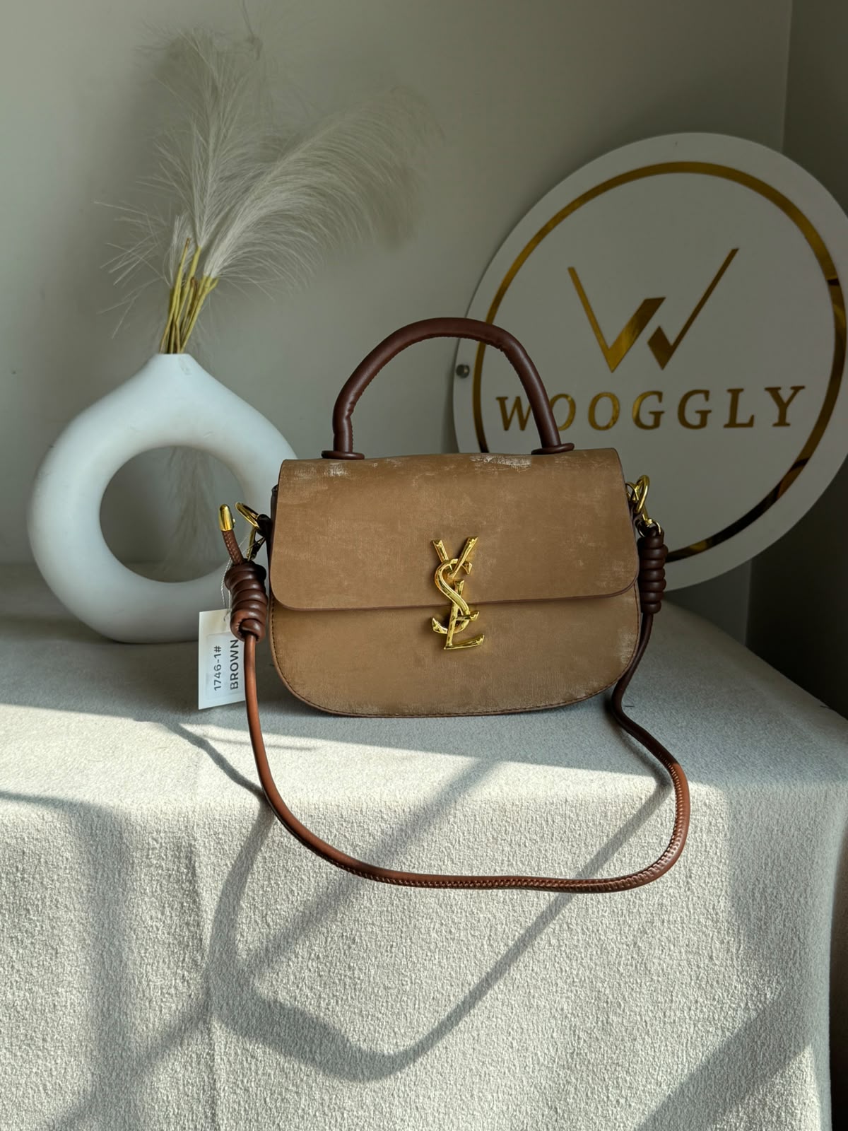 Grand Aura Top-Handle Bag - Brown