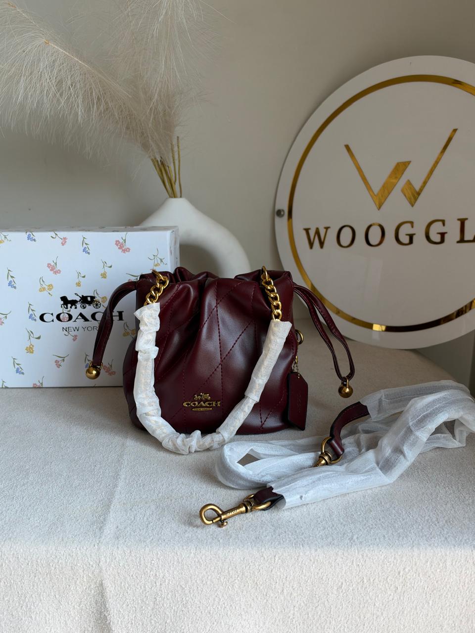 The Sovereign Bucket Bag with Box Packing - Burgundy
