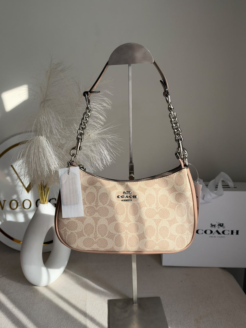 TERI PREMIUM WITH MAGNETIC BOX PACKING - Signature Beige