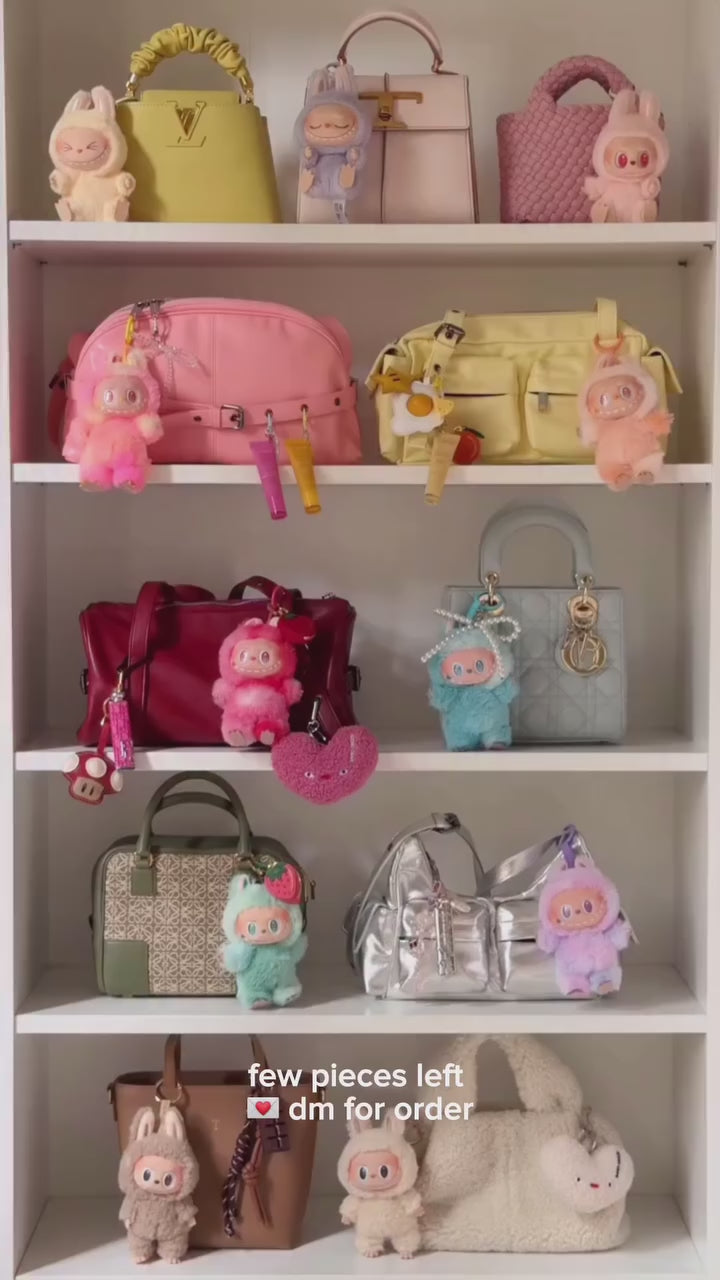 LABUBU - BIG INTO ENERGY (BLIND BOX)