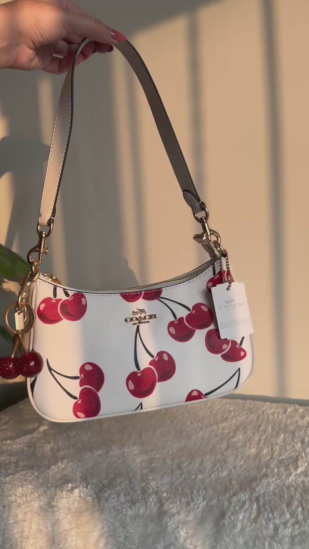 COACH TERI PREMIUM (Cherry White) - BOX PACKING