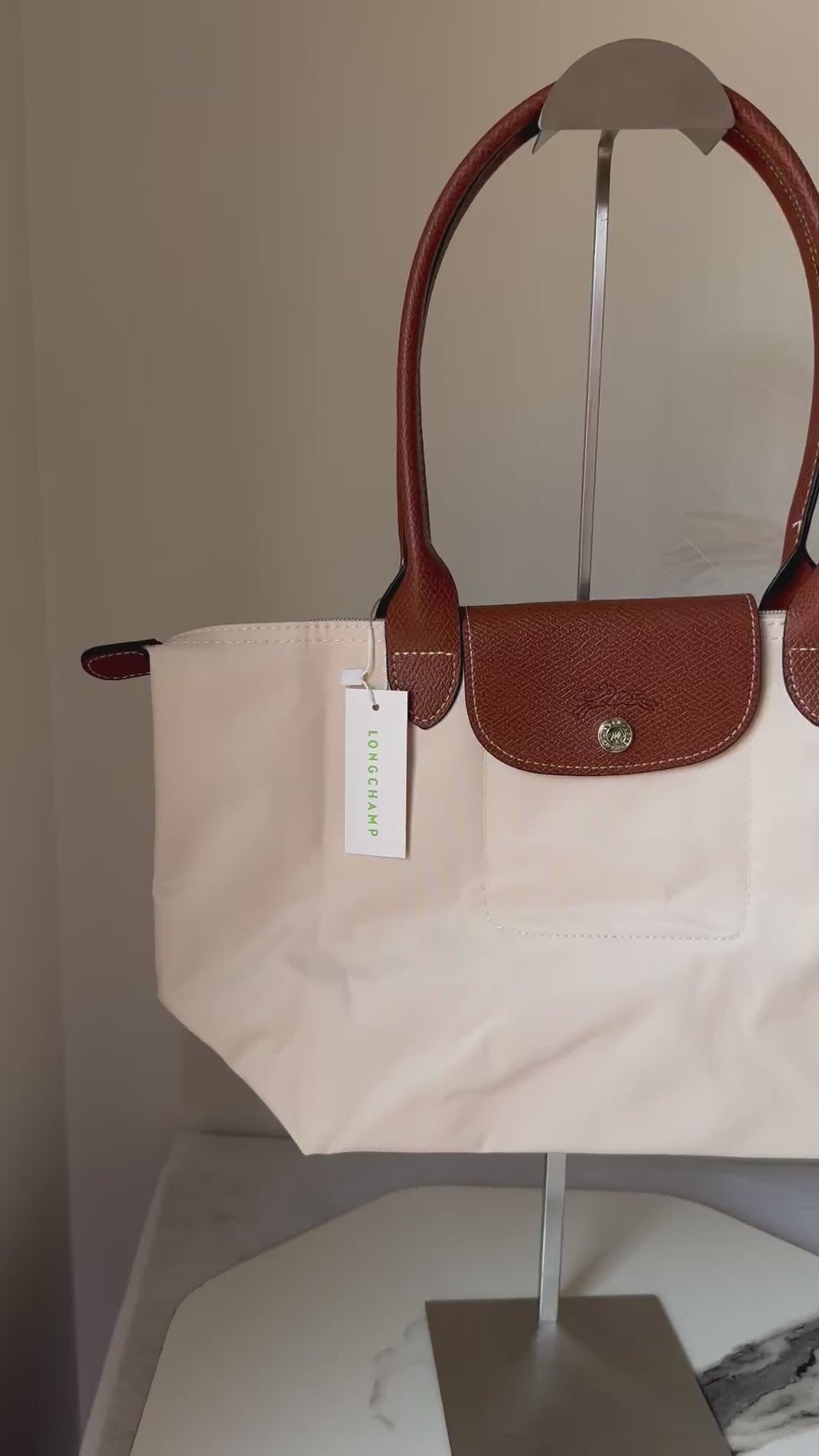 Longchamp Tote MEDIUM - Paper White (WITH BRAND LOGO)